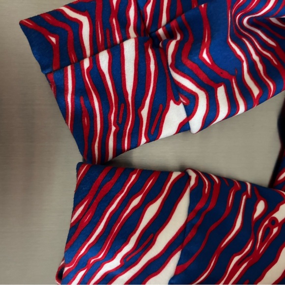 Buffalo Bills zubaz hoodie - Picture 4 of 6